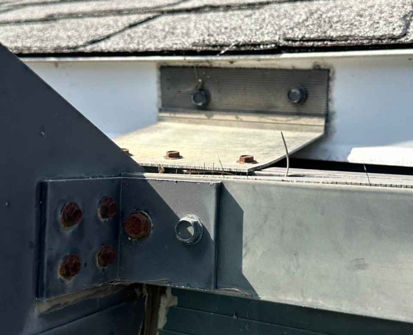 Replacing Rusty Fixings at Screen Pool Enclosures